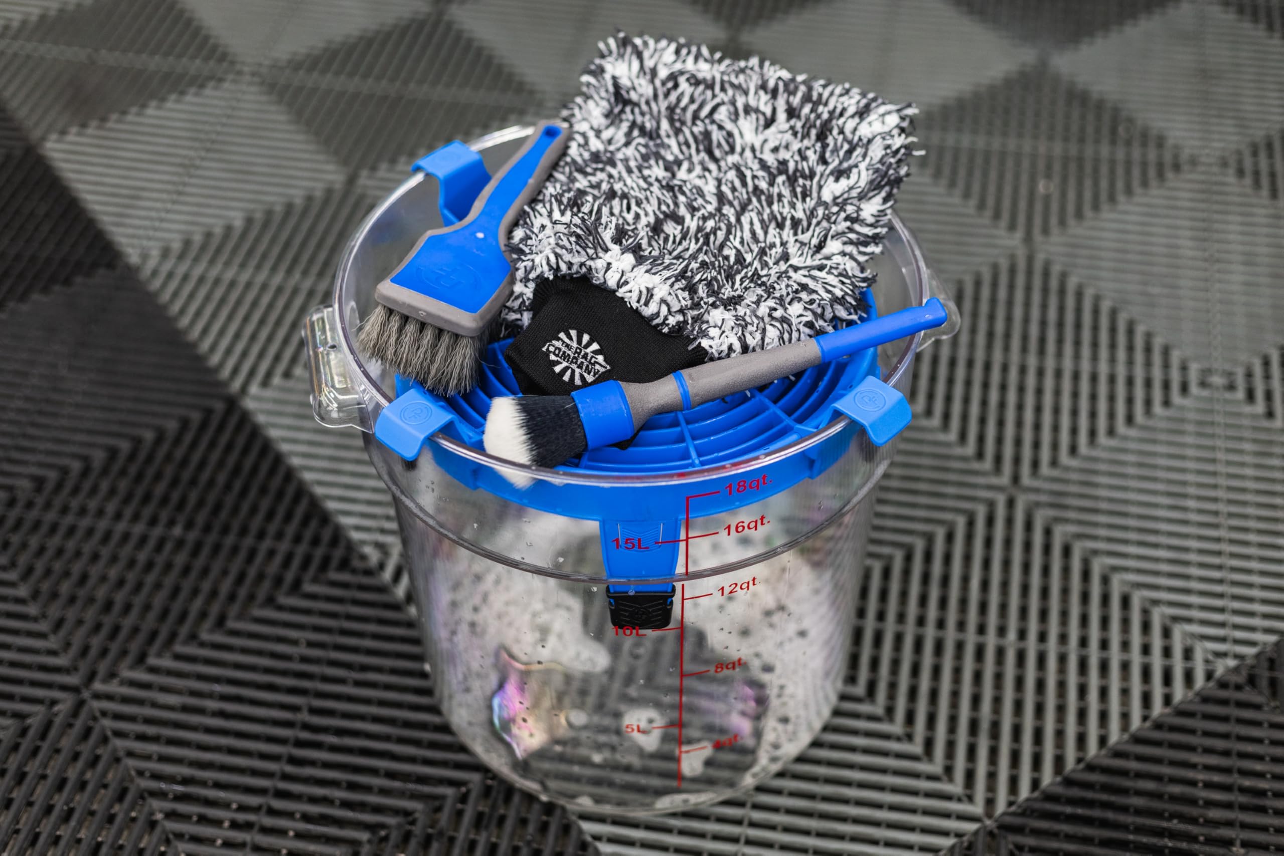 Detail Factory - Clean Screen Bucket Filter – Grit Guard for 5 Gallon Bucket, Car Wash Bucket Dirt Trap Insert – Prevent Scratches & Swirls – Octane Avalanche - Image 4