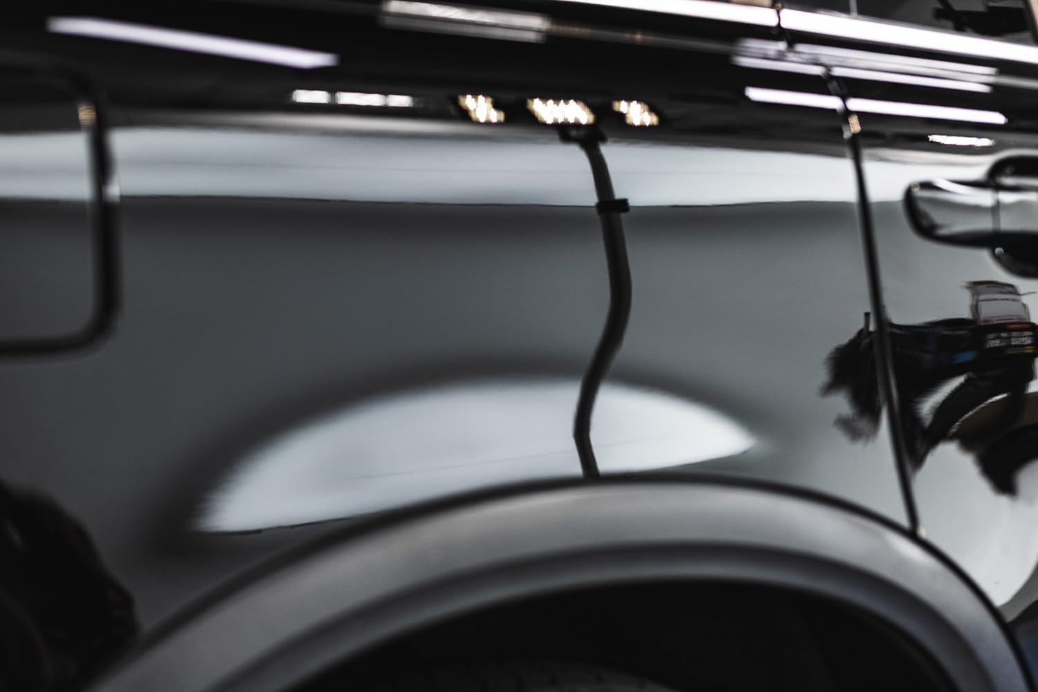 Koch-Chemie Micro Cut & Finish Polishing Compound with Carnauba Wax - Permanent Removal of Holograms, Fine Scratches & Sanding Marks; Long Term Sealing; Non-Fugitive Silicones (250 milliliters) - Image 6