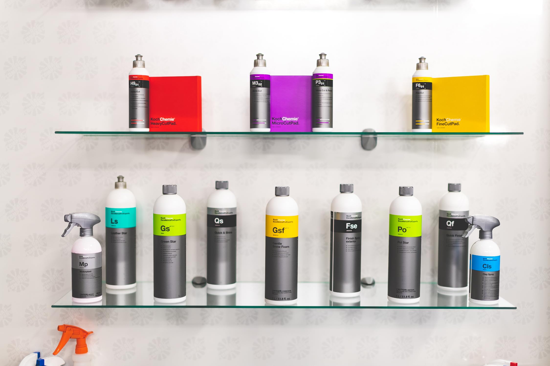 Koch-Chemie Micro Cut & Finish Polishing Compound with Carnauba Wax - Permanent Removal of Holograms, Fine Scratches & Sanding Marks; Long Term Sealing; Non-Fugitive Silicones (250 milliliters) - Image 7