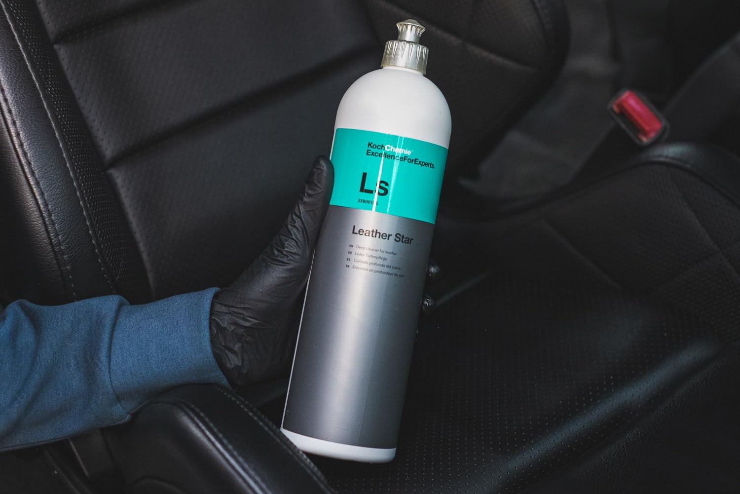 KOCHCHEMIE - Leather Star - Deep Cleaner for Leather; Revitalizes, Preserves, and Protects; Pleasant Fragrance, Color Intensifying Appearance, Supple Soft Feel; Non-Slippery Formula (1 Liter) - Image 7