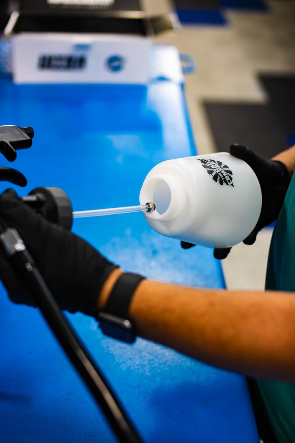 The Rag Company - The Ultra Air Engine Blaster – Exterior Detailing; Customizable Cleaning; Durable Metal Design; Obliterates Grime from Vehicle's Engine Bay - Black - Image 7